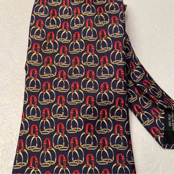 Paolo Gucci Equestrian Navy Blue Red Gold Saddle Stirrups Men’s 100% Silk Tie - Picture 2 of 6